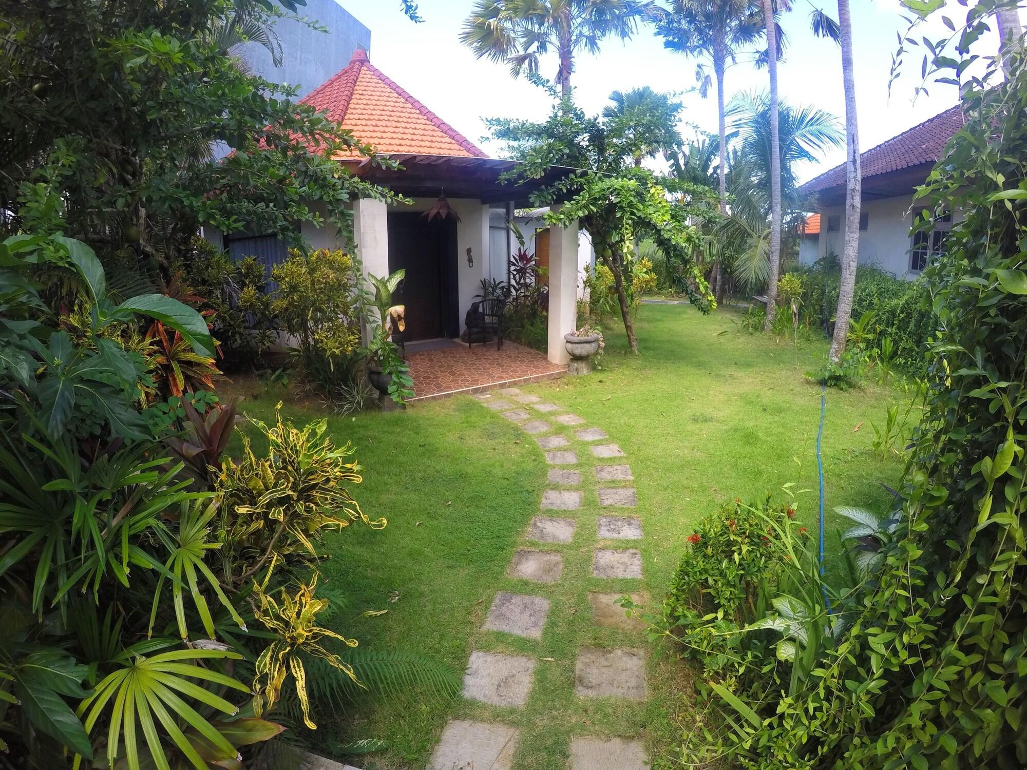 Mamo Uluwatu 3* Pecatu (Bali)