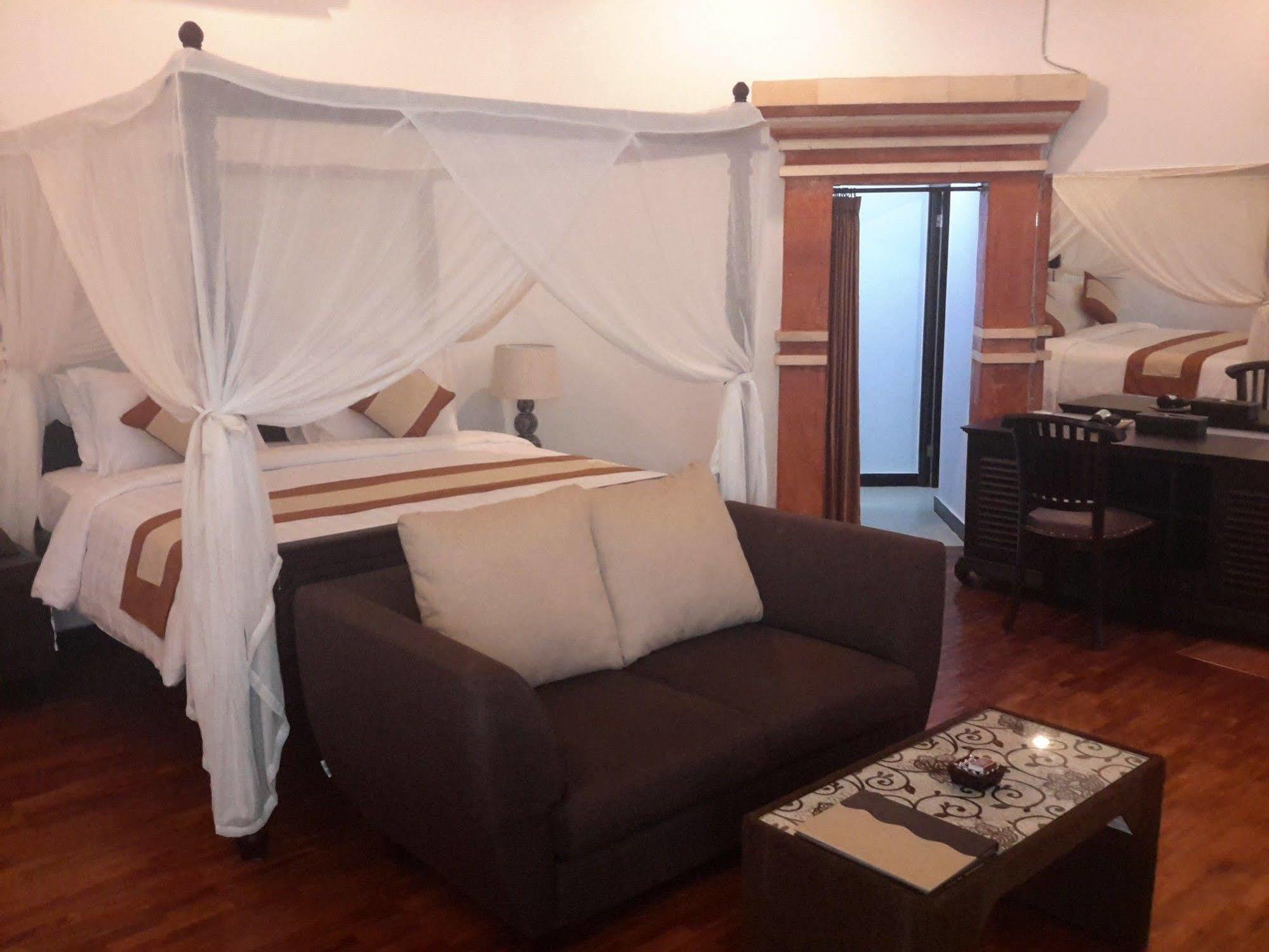 Mamo Uluwatu Hotel Pecatu (Bali)